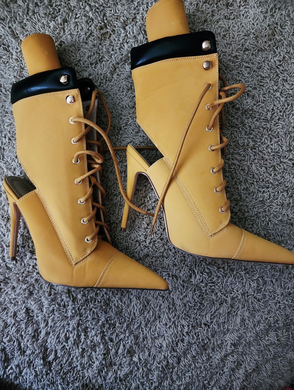 AZALEA WANG Boots Size 10